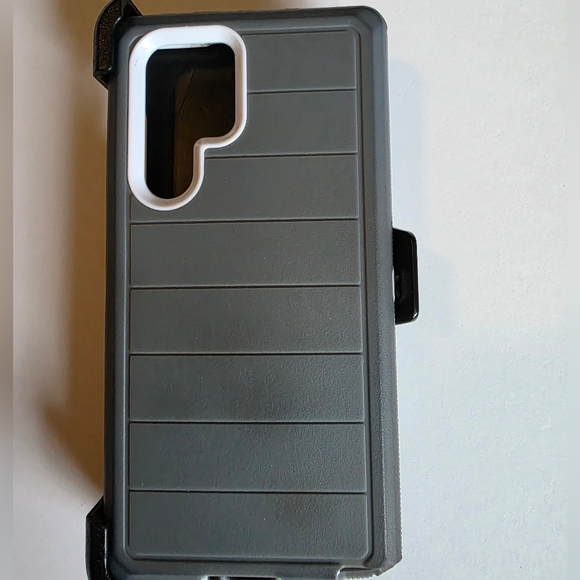 Bundle Of 7 Samsung Galaxy S22 Ultra Phone Covers/Cases - Picture 15 of 16